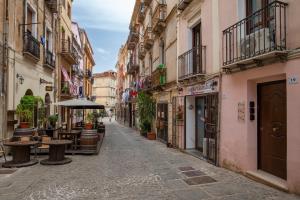 Via Cavour 19, Camere del Conte img4