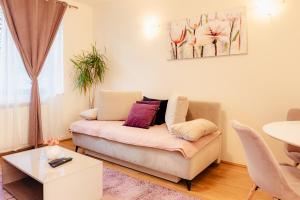 Free parking Christmas Market Downtown Apartment Boutique Green Garden Unirii