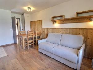 2 Pièces Confortable, Skis aux Pieds, Balcon, 4 Pers. - FR-1-182A-25