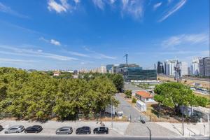 Lovely 1 BDR Apartment With Pool by LovelyStay