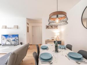 Appartement cosy à Chamonix avec terrasse et parking privé - FR-1-343-230