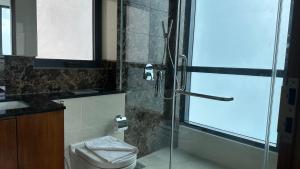 Cosy home in heart of Colombo at Capitol Twinpeaks.