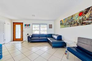 Rock N Reel Boat House