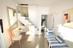 Finesse Suites Santorini Greece