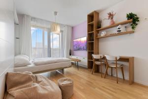 LAM Lavender - FREE PARKING