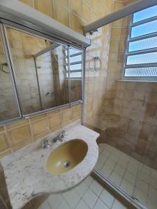 Apartamento Pé na Areia na Praia das Pitangueiras