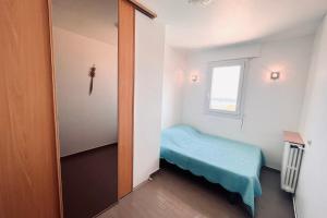 Maisons de vacances Rare pearl with pool and sea view : photos des chambres