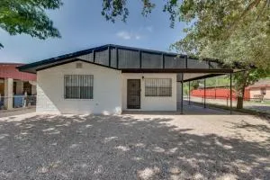 Modern Home in Edinburg Half-Mi Walk to UTRGV! - 爱丁堡