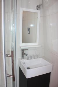 Earls Court Garden Hotel