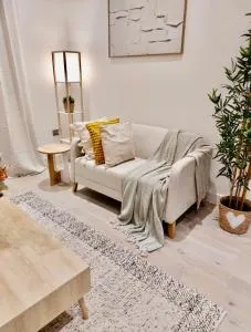 Modern 2bed Sutton - Morden