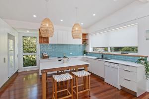 Oceanfront Beach House On Marine Parade