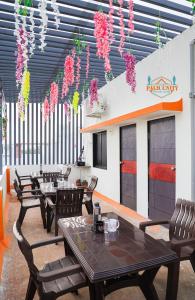 THE PALM UNITY HOME STAY