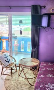 บ้านเนวี่ เกาะล้าน