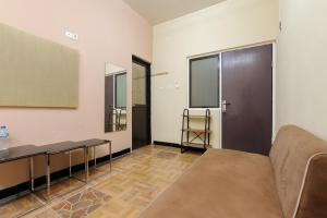 RedDoorz near The Jungle Waterpark Bogor