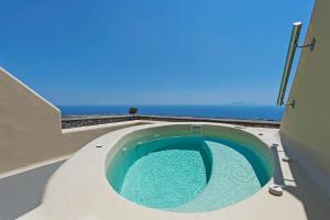 Skyfall Suites - Adults Only Santorini Greece