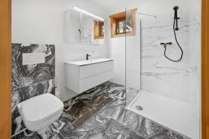 Pension Maximilian - Fötschach