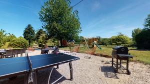 Maisons de vacances Poigniere 17pers SPA Baby-foot 15min Mer : photos des chambres