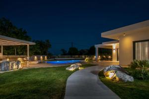 Ocean Pearl Sea View