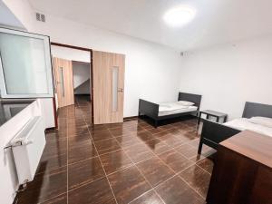 3 Apartments in 1 location