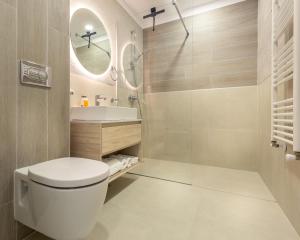 Urban Plaza Mountain View Luxury Retreat