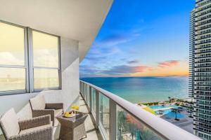 HydeHotel 2BED Lux Condo Ocean View Resort