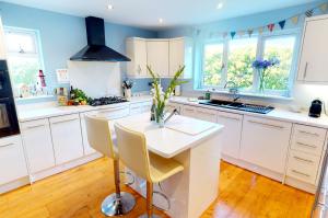 CROYDE WAVES 4 Bedrooms