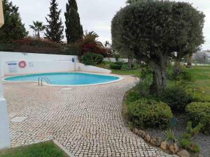 Townhouse Senhora da Rocha - Alporchinhos