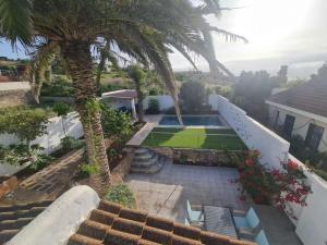 Casa Sandra, private saltwater pool and garden