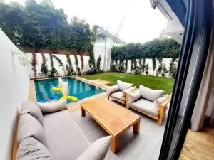 FARAHATE HOUSSE - 塔马里斯