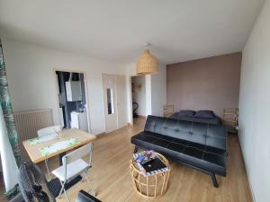 Appartements Bel appartement avec grand balcon et parking prive : photos des chambres