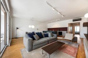 Spacious 2-bedroom Residence With A Terrace In Central Ljubljana 