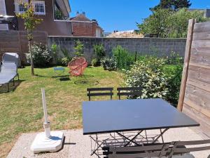 Maisons de vacances Maison avec jardin sur Berck : photos des chambres