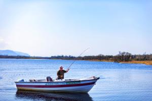 Dulrush Lodge Guest House, Restaurant and Self-Catering