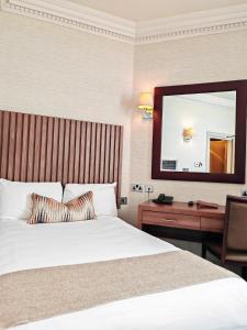 Single Room room in Frederick House Hotel