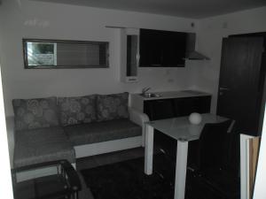 Rooms & Apartments Marinero