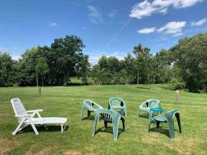 Maisons de vacances Gite de la Poupardiere, maison de campagne en bordure de riviere : photos des chambres