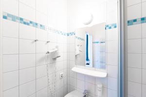 6-Bed Room room in Industriepalast Hotel Berlin