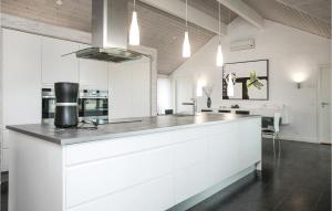 Holiday Home Finhvalvej Løkken Iv
