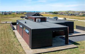 Three-Bedroom Holiday Home In Lokken