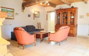 Maisons de vacances Stunning Home In Rochefort-Du-Gard : photos des chambres