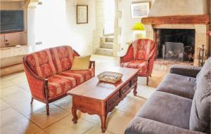 Maisons de vacances Stunning Home In Rochefort-Du-Gard : photos des chambres