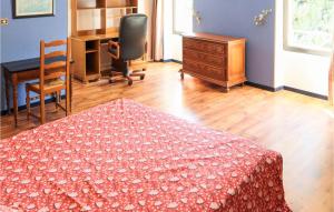 Maisons de vacances Stunning Home In Rochefort-Du-Gard : photos des chambres