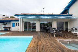 Maisons de vacances Maison de Vacances, Piscine et Spa : photos des chambres