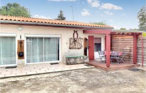 Maisons de vacances Awesome Home In Granzay-gript With Wifi And 1 Bedrooms : photos des chambres