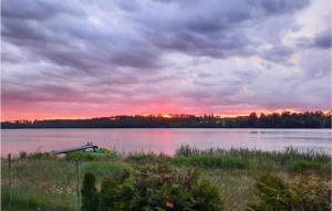 9 Bedroom Amazing Home In Klodno