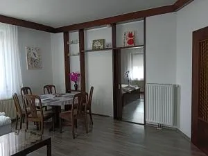 Ring Gästehaus - 采尔特韦格