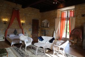 Maisons de vacances Chateau de St Chamarand - Grand & Petit Gites : photos des chambres