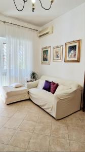 Giulia Home Apartment Metro Conca DDoro Roma