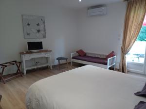 B&B / Chambres d'hotes Relais Solognot : Chambre Triple