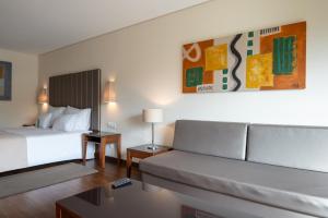 Family Room with River View room in Vila Gale Collection Douro